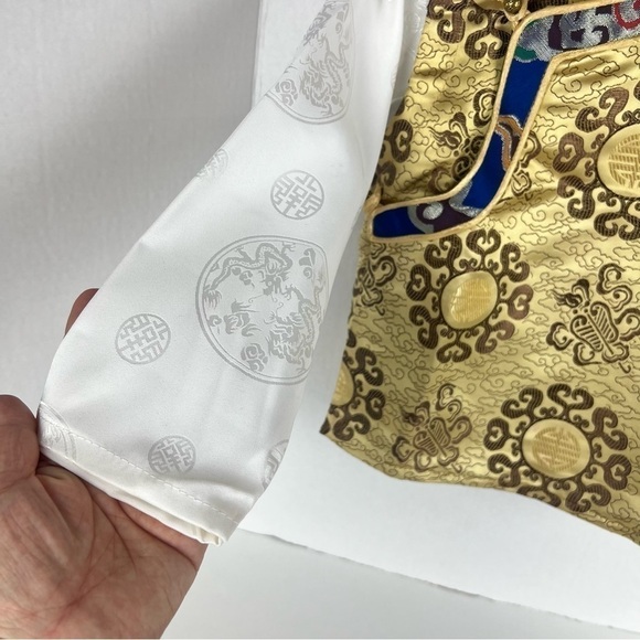 🩷 Kids, Tibetan traditional brocade top, Losar - golden/white. - Picture 5 of 9